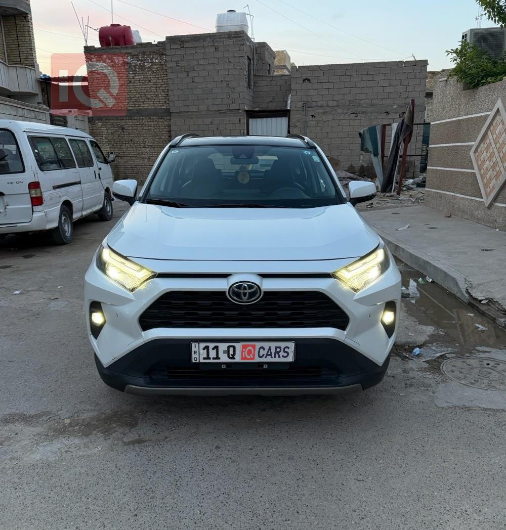 تويوتا راف 4